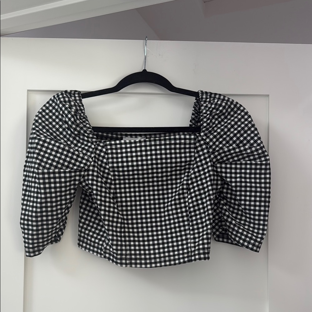 Topshop Black and White Puff Sleeve Crop Top